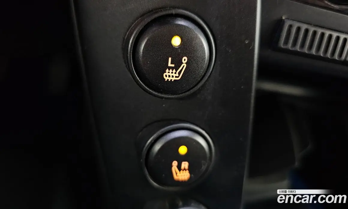 SsangYong Korando 2013 2.0 автомат (гидро), фото 16