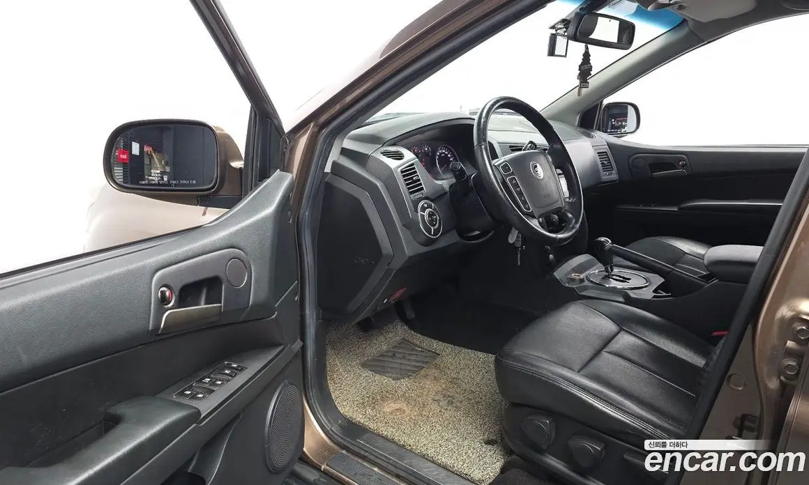 SsangYong Korando 2014 2.0 автомат (гидро), фото 13
