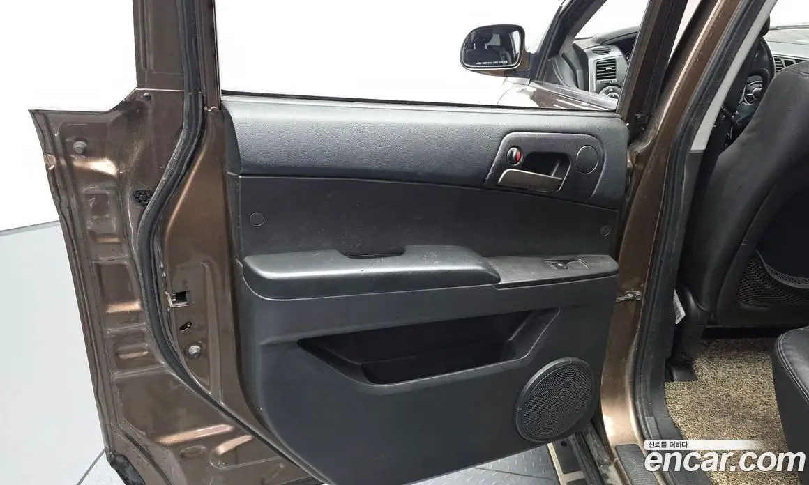 SsangYong Korando 2014 2.0 автомат (гидро), фото 15