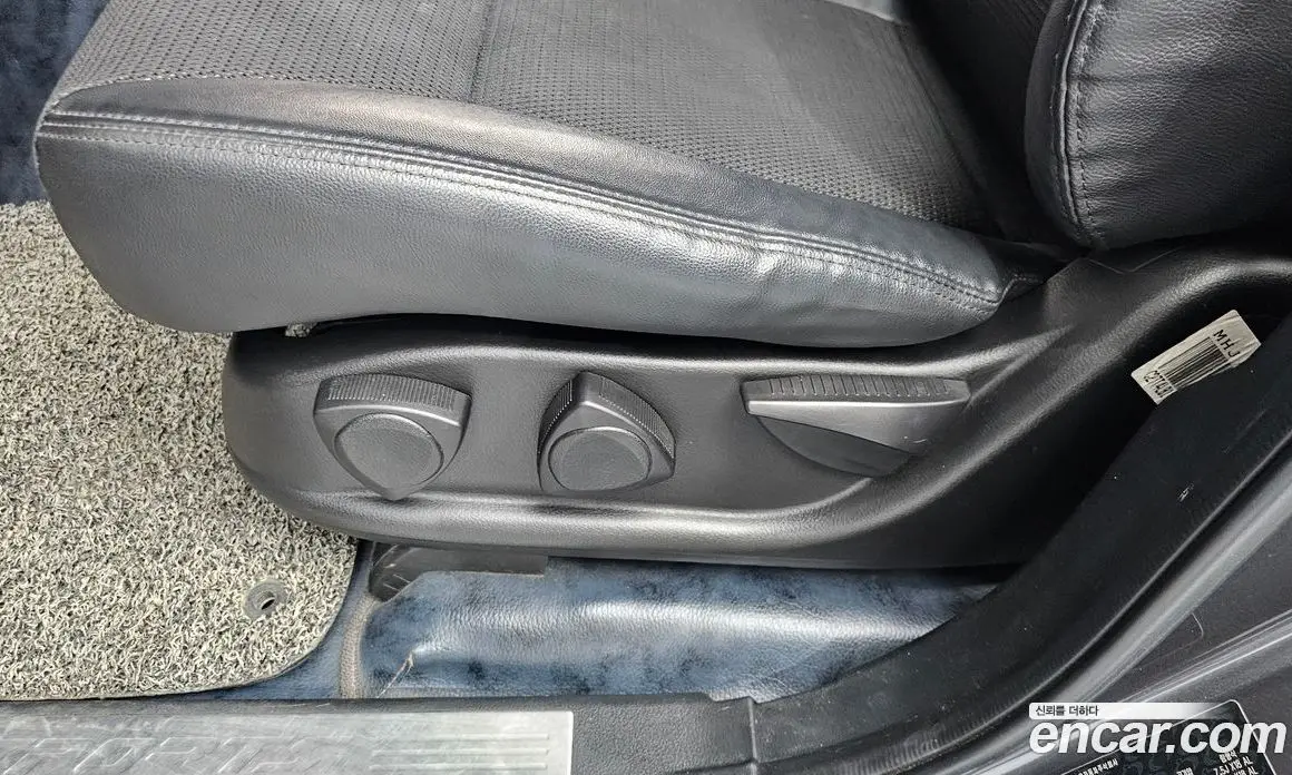 SsangYong Korando 2014 2.0 автомат (гидро), фото 31