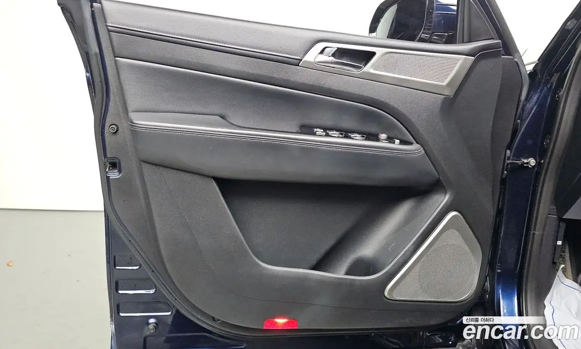 SsangYong Rexton 2018 2.2 автомат (гидро), фото 14