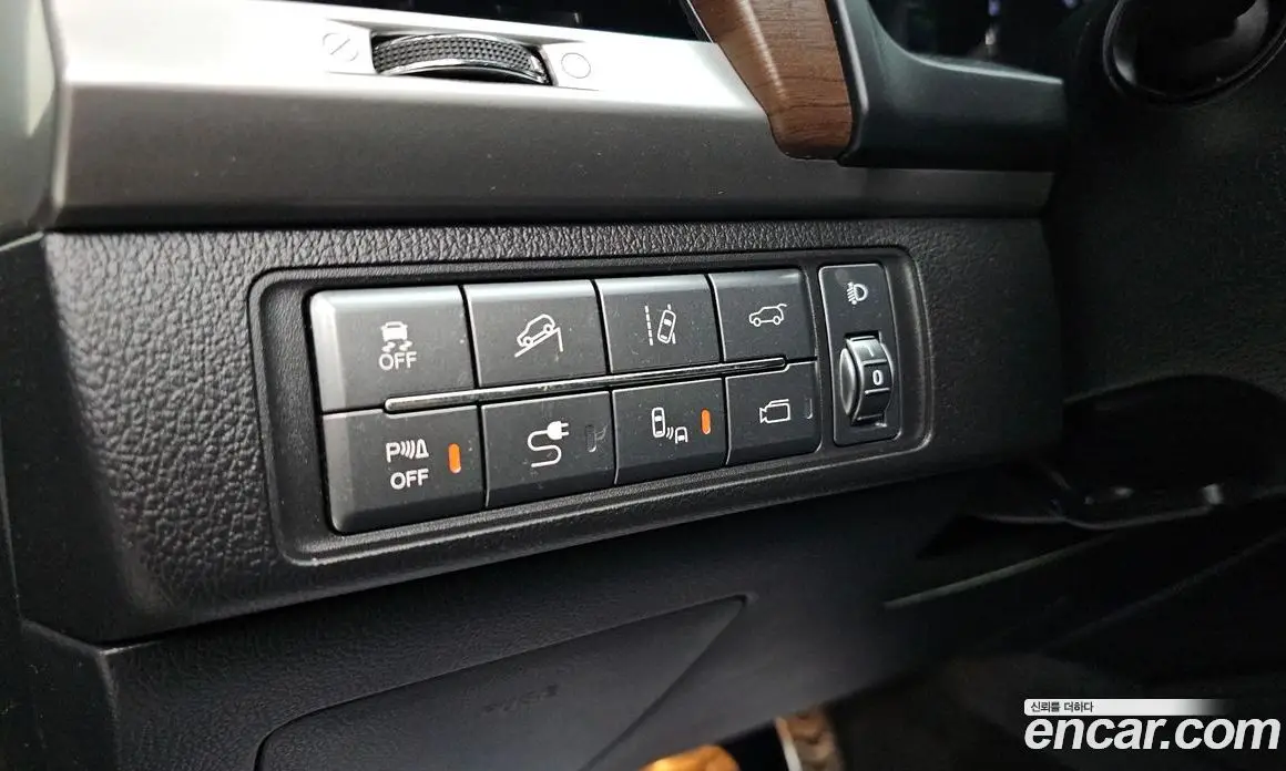 SsangYong Rexton 2018 2.2 автомат (гидро), фото 19