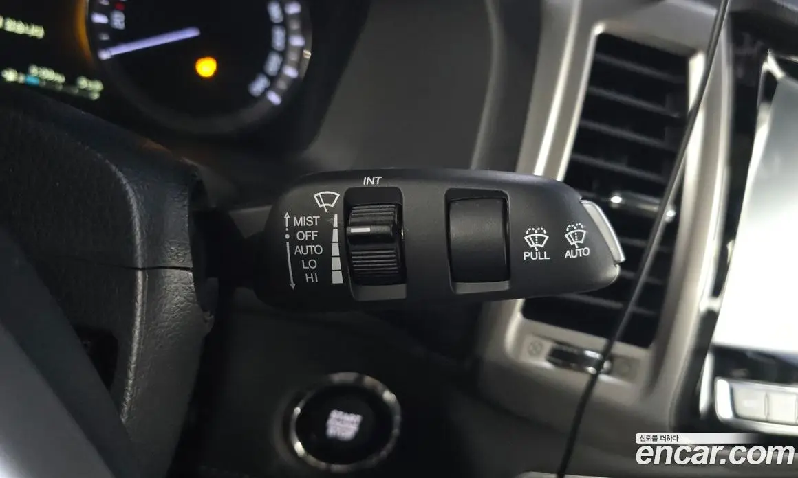 SsangYong Rexton 2018 2.2 автомат (гидро), фото 18