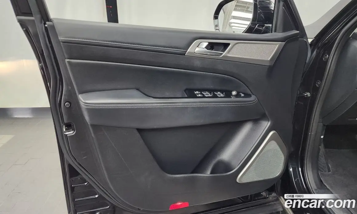 SsangYong Rexton 2018 2.2 автомат (гидро), фото 14