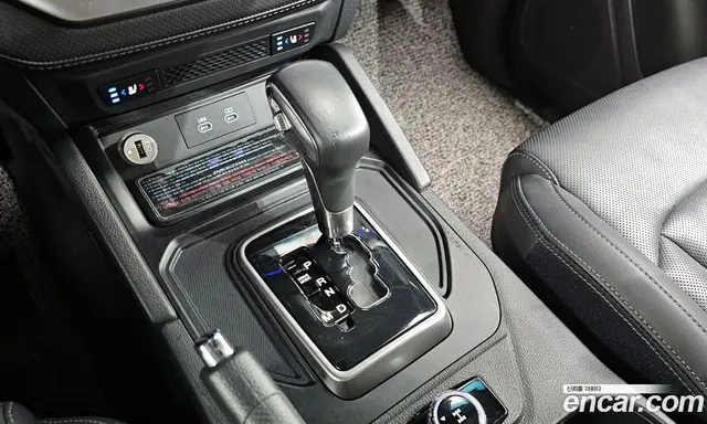 SsangYong Rexton 2023 2.2 автомат (гидро), миниатюра 9
