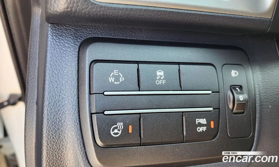 SsangYong TIBOLI 2015 1.6 автомат (гидро), фото 13