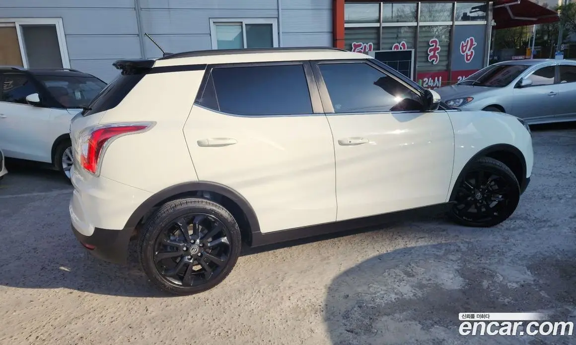 SsangYong TIBOLI 2015 1.6 автомат (гидро), фото 3