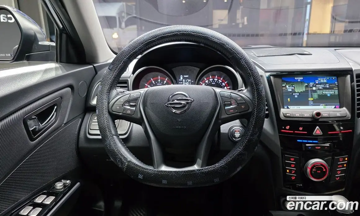 SsangYong TIBOLI 2017 1.6 автомат (гидро), фото 13