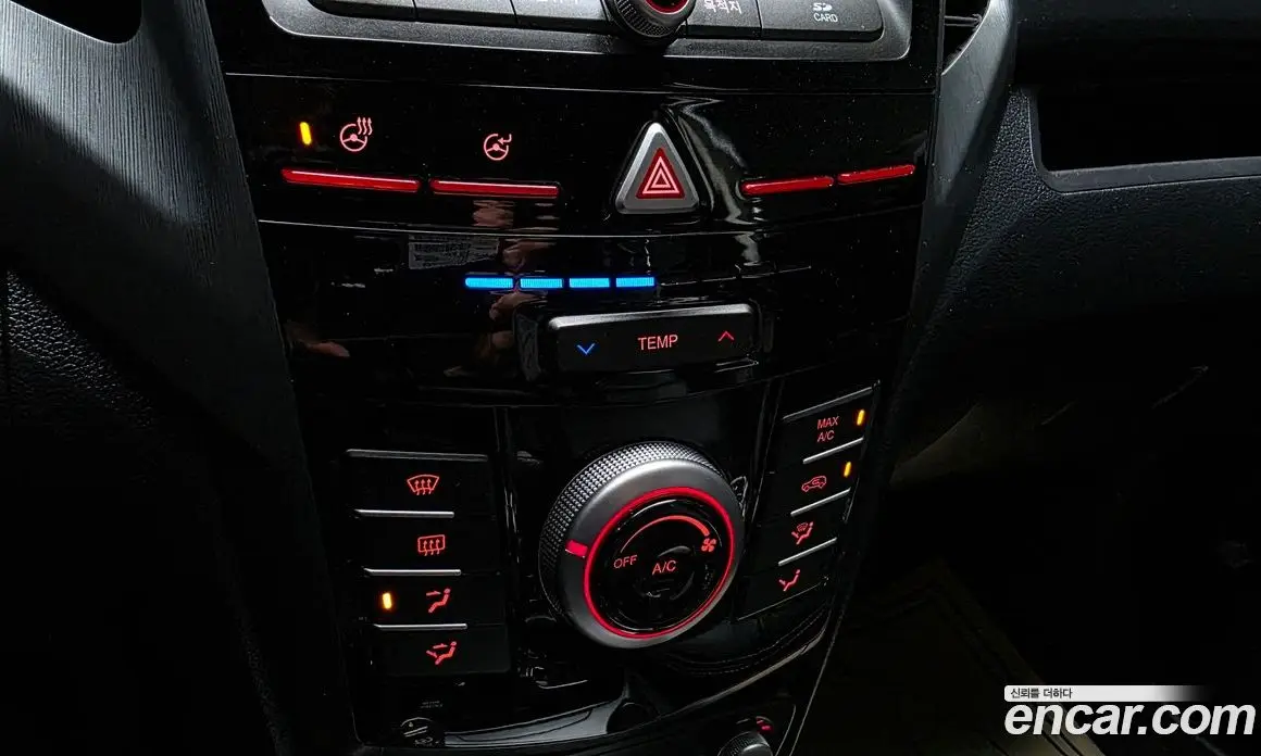 SsangYong TIBOLI 2017 1.6 автомат (гидро), фото 17