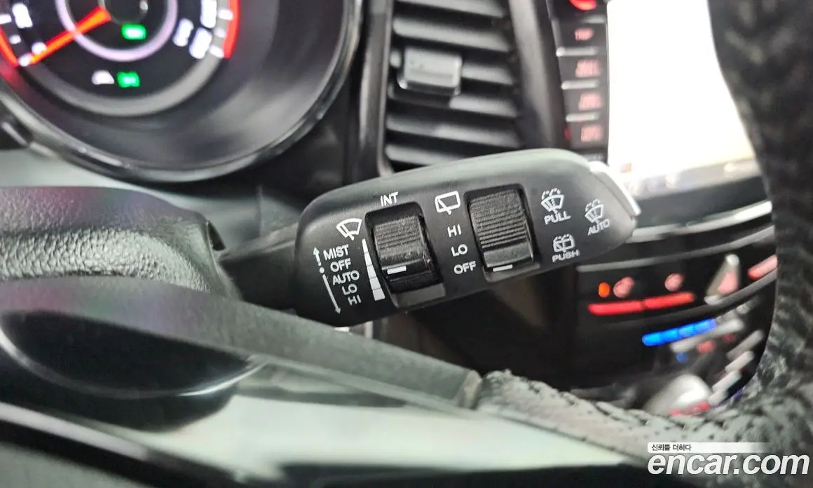 SsangYong TIBOLI 2018 1.6 автомат (гидро), фото 22
