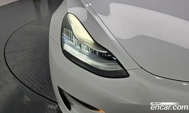 Tesla Model 3 2020 0.1 гидро, миниатюра 8 Tesla Model 3 2020 0.1 гидро, миниатюра 8