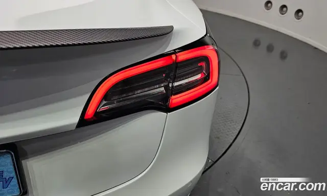 Tesla Model 3 2020 0.1 гидро, миниатюра 9 Tesla Model 3 2020 0.1 гидро, миниатюра 9
