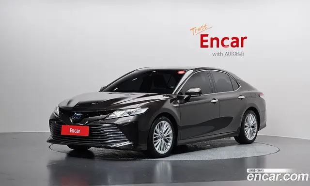 Toyota Camry 2018 2.5 автомат (гидро), миниатюра 1 Toyota Camry 2018 2.5 автомат (гидро), миниатюра 1