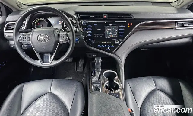 Toyota Camry 2018 2.5 автомат (гидро), миниатюра 10 Toyota Camry 2018 2.5 автомат (гидро), миниатюра 10