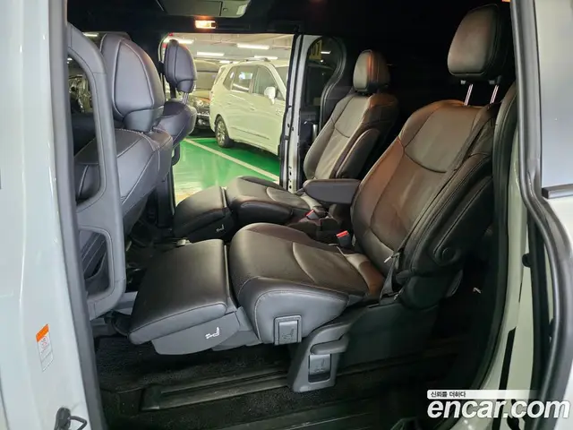 Toyota Sienna 2025 2.5 автомат (гидро), миниатюра 11 Toyota Sienna 2025 2.5 автомат (гидро), миниатюра 11