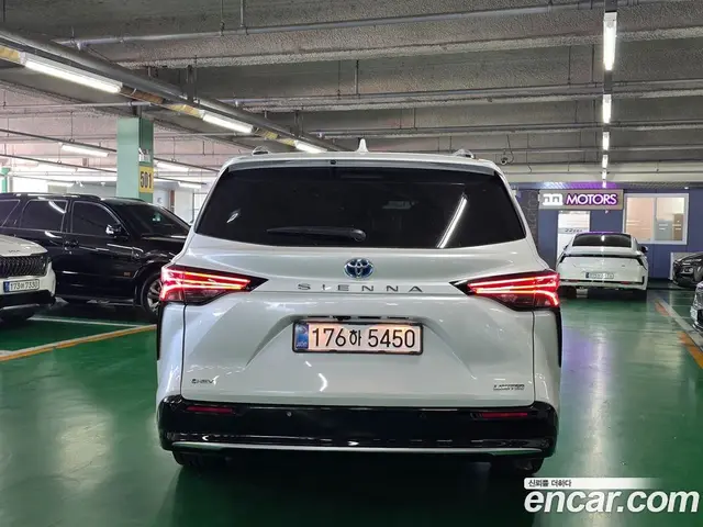 Toyota Sienna 2025 2.5 автомат (гидро), миниатюра 4 Toyota Sienna 2025 2.5 автомат (гидро), миниатюра 4