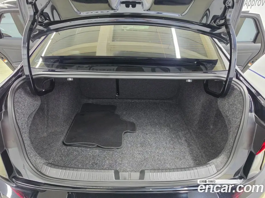 Volkswagen Jetta 2021 1.4 автомат (гидро), фото 16