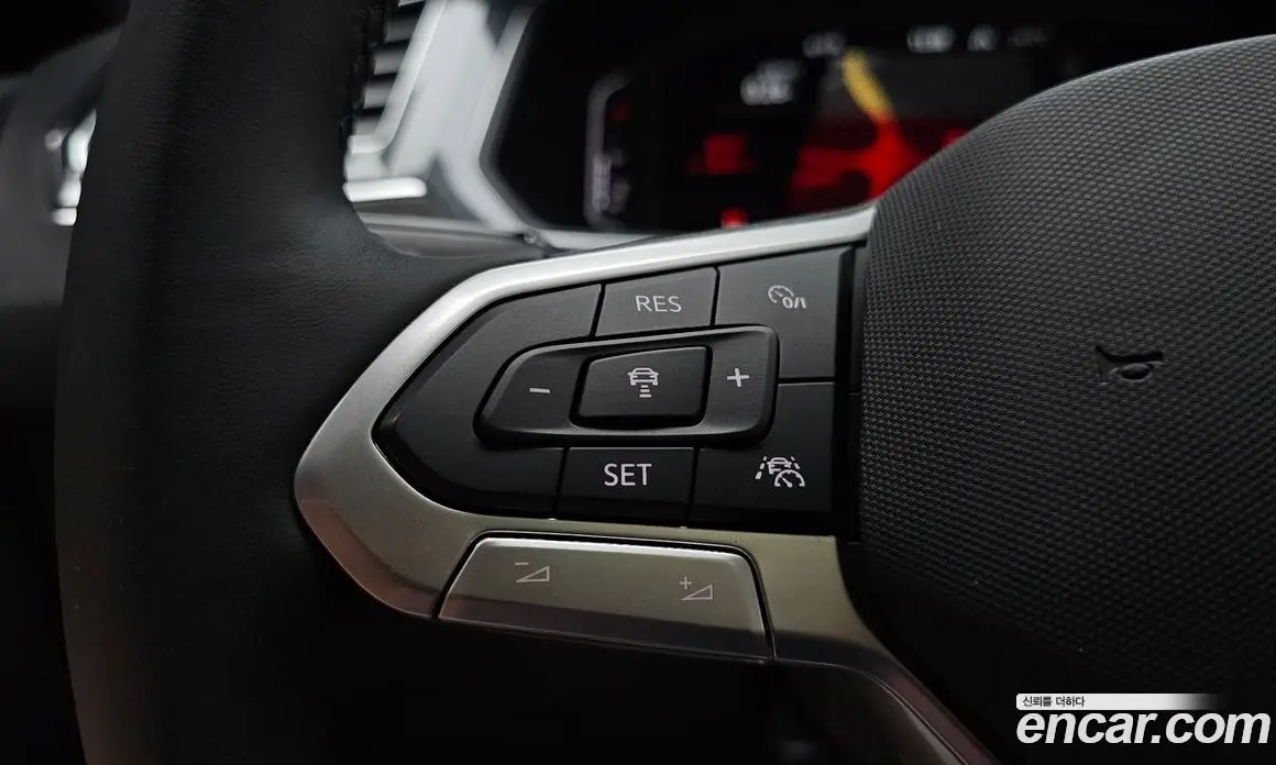 Volkswagen Tiguan 2021 2.0 автомат (гидро), фото 29