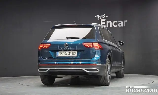 Volkswagen Tiguan 2021 2.0 автомат (гидро), миниатюра 4