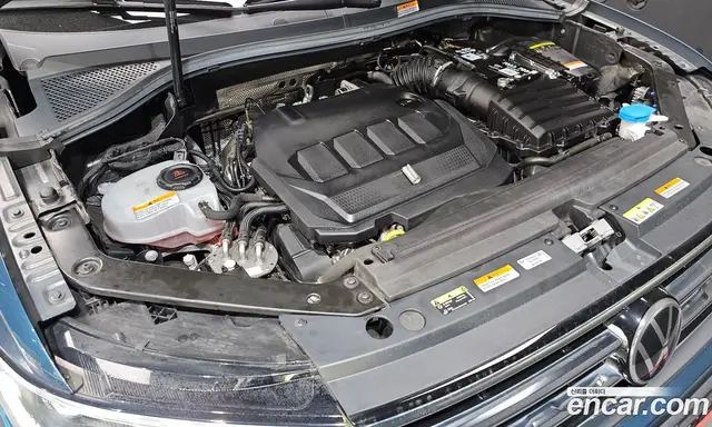 Volkswagen Tiguan 2021 2.0 автомат (гидро), миниатюра 6