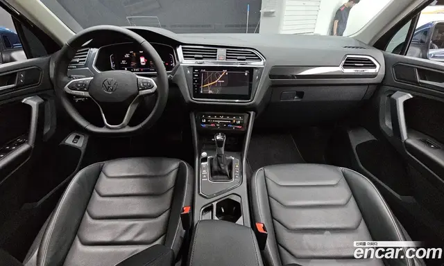 Volkswagen Tiguan 2021 2.0 автомат (гидро), миниатюра 10
