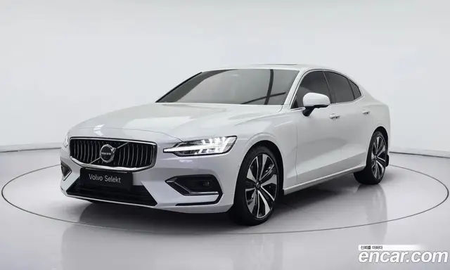 Volvo S60, 2022, 29 065 км