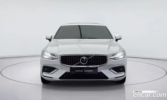 Volvo S60 2022 2.0 автомат (гидро), миниатюра 5