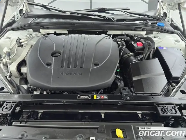 Volvo S60 2022 2.0 автомат (гидро), миниатюра 7