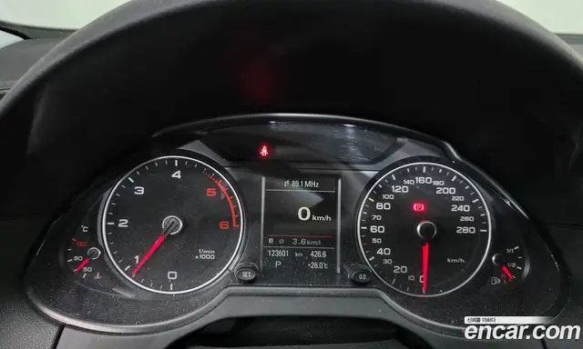 Audi Q5 2016 2.0 автомат (гидро), миниатюра 8