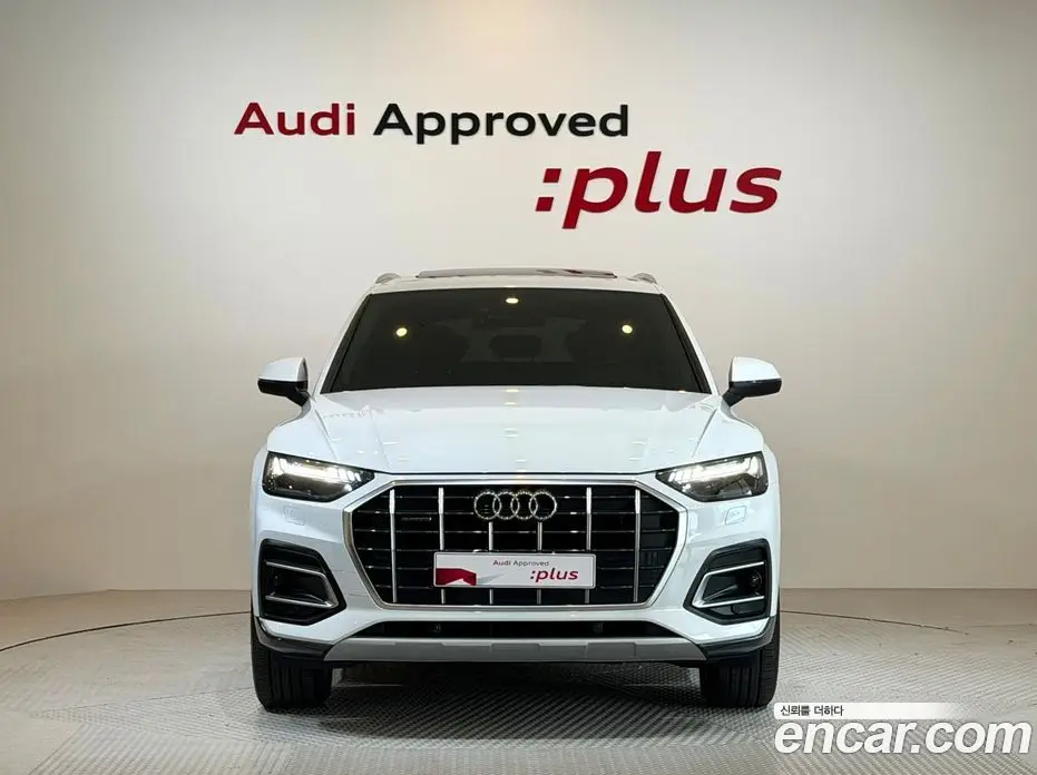 Audi Q5 2023 2.0 автомат (гидро), фото 3