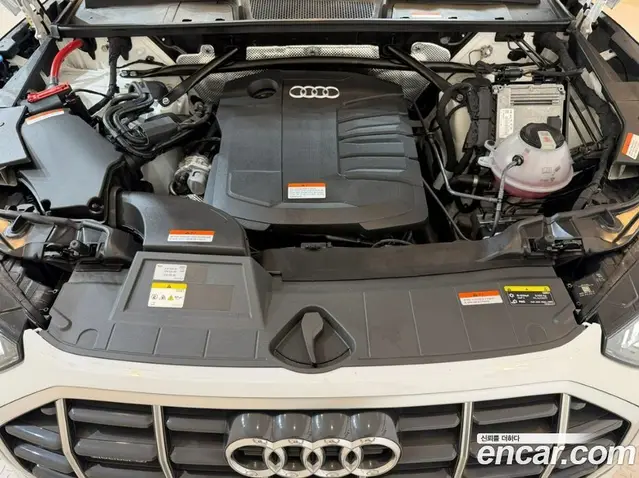 Audi Q5 2023 2.0 автомат (гидро), миниатюра 6