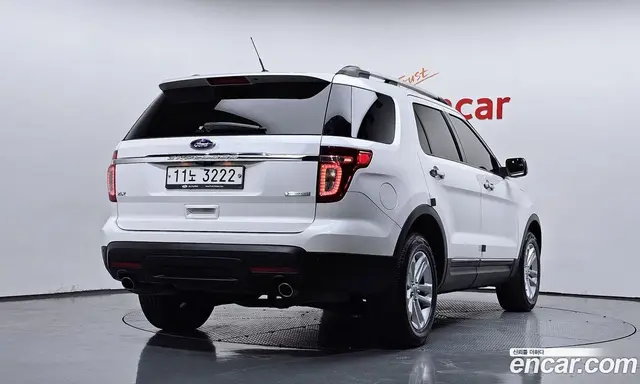 Ford Explorer 2015 2.0 автомат (гидро), миниатюра 2