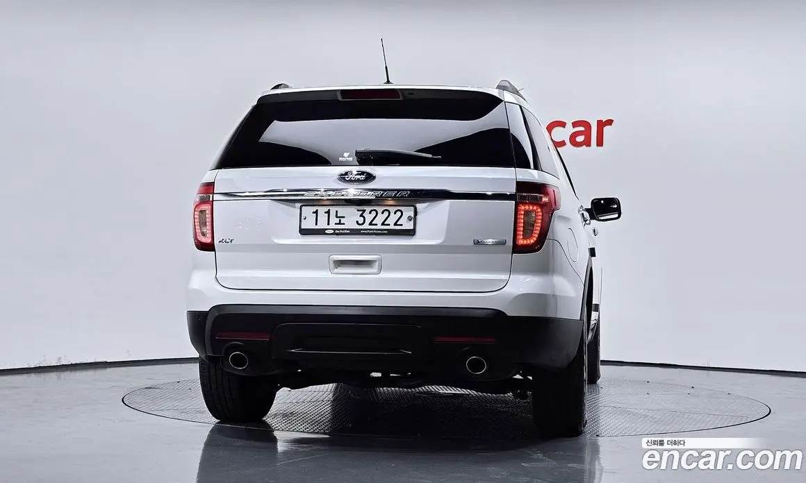 Ford Explorer 2015 2.0 автомат (гидро), фото 4
