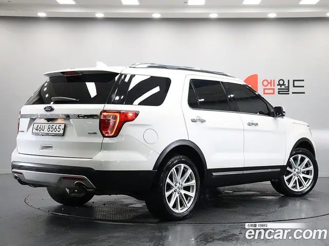 Ford Explorer 2017 2.3 автомат (гидро), миниатюра 3