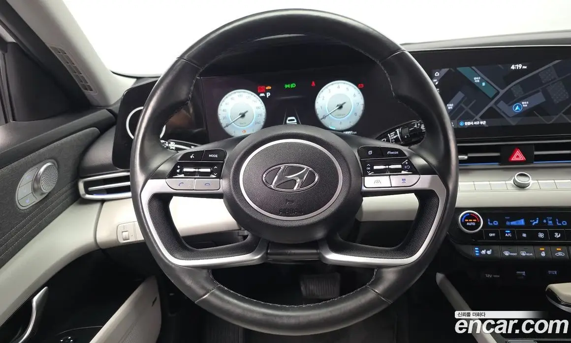 Hyundai Avante 2021 1.6 автомат (гидро), фото 19