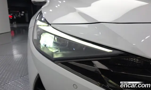 Hyundai Avante 2021 1.6 автомат (гидро), миниатюра 8
