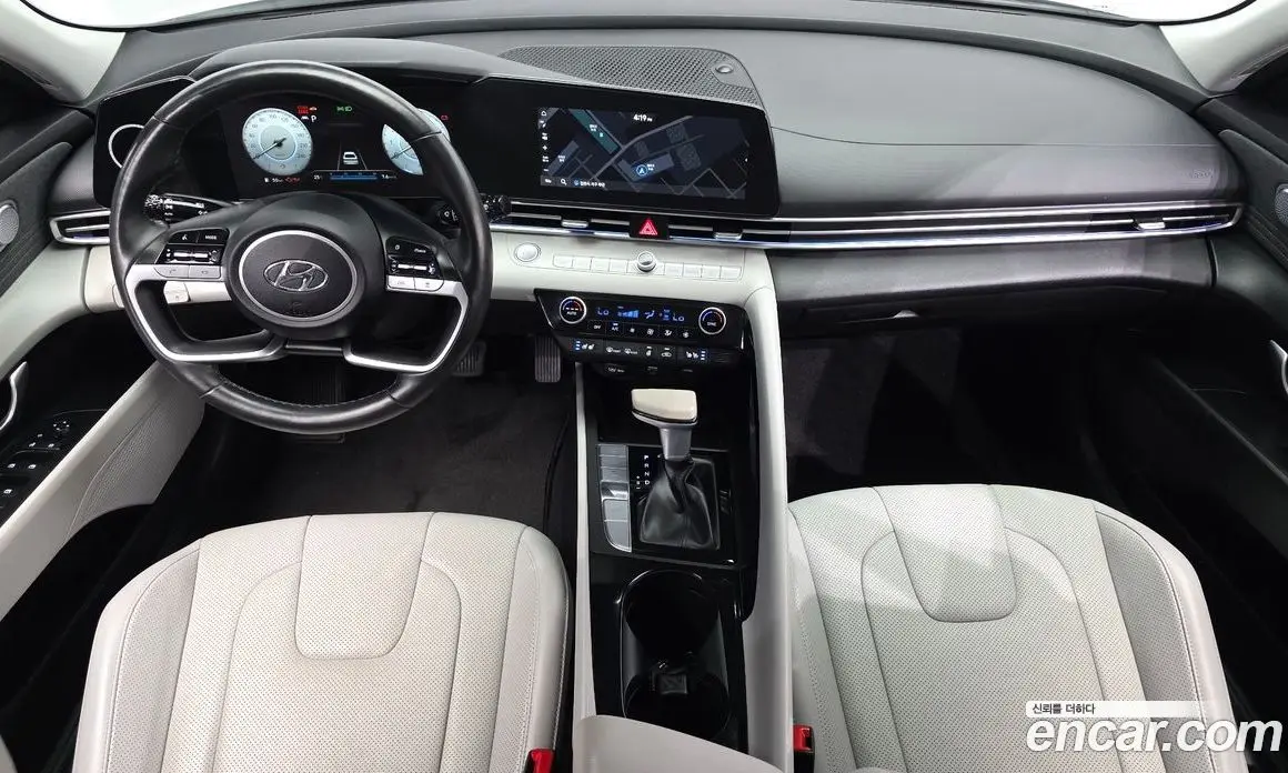 Hyundai Avante 2021 1.6 автомат (гидро), фото 10