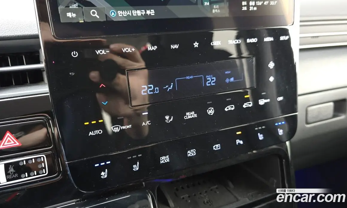 Hyundai Staria 2025 2.2 автомат (гидро), фото 25