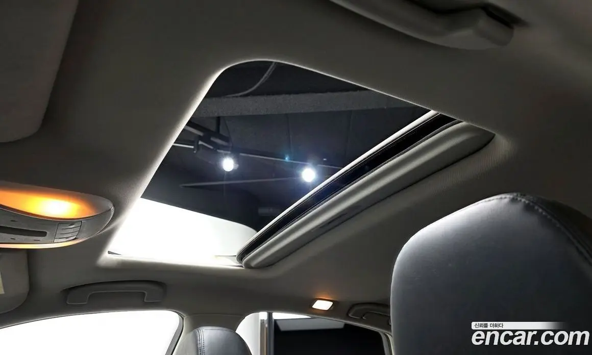 Infiniti Q70 2017 3.7 автомат (гидро), фото 19 Infiniti Q70 2017 3.7 автомат (гидро), фото 19