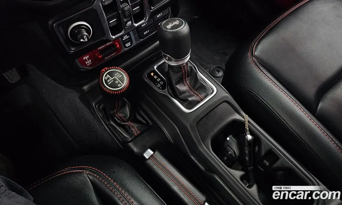 Jeep Wrangler 2021 2.0 автомат (гидро), фото 12