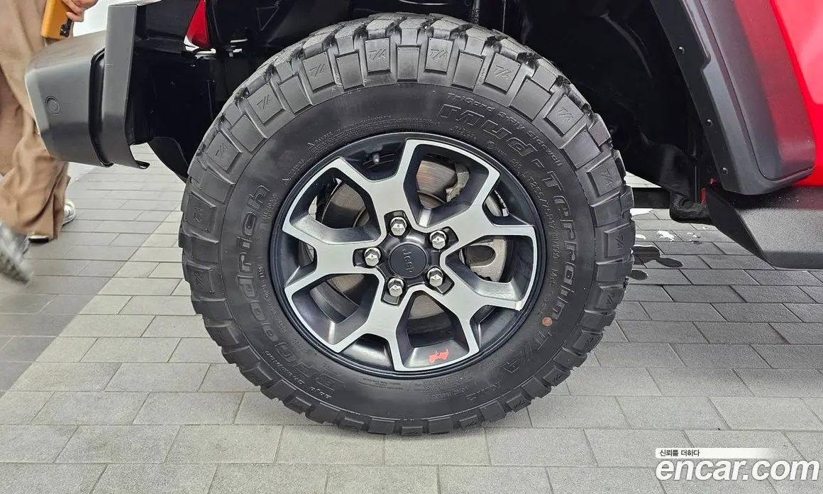 Jeep Wrangler 2021 2.0 автомат (гидро), фото 5