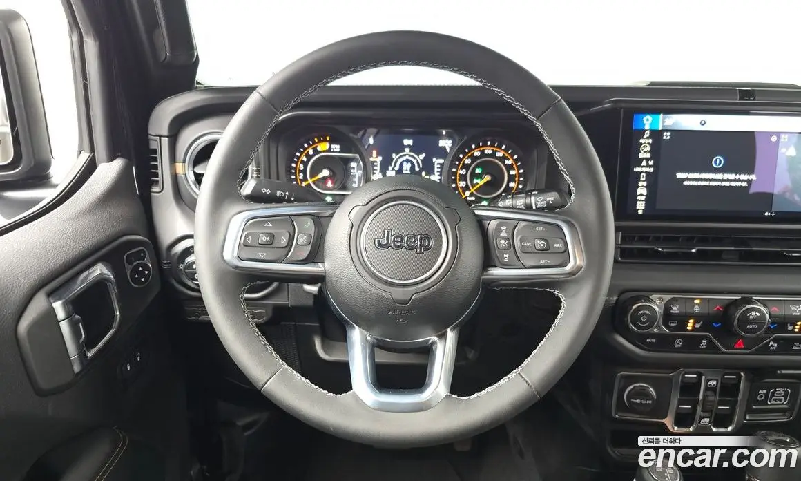Jeep Wrangler 2025 2.0 автомат (гидро), фото 21