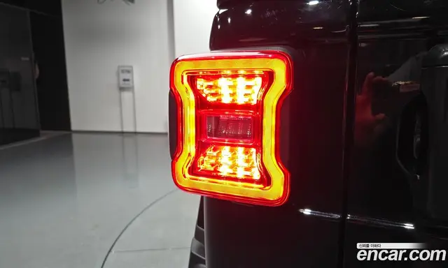 Jeep Wrangler 2025 2.0 автомат (гидро), миниатюра 8