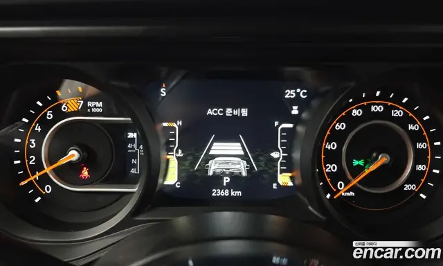 Jeep Wrangler 2025 2.0 автомат (гидро), миниатюра 10