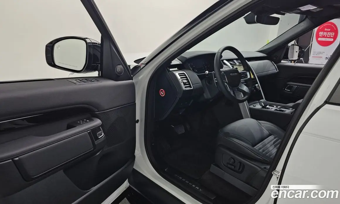 Land Rover Discovery 2025 3.0 автомат (гидро), фото 11