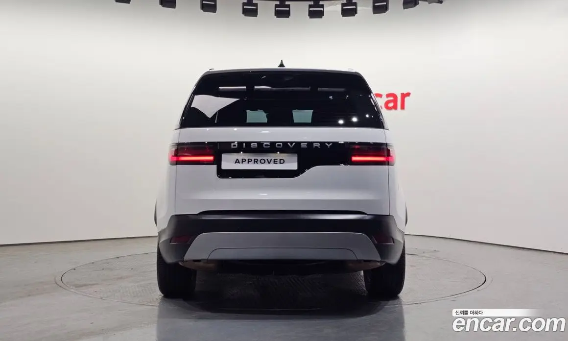 Land Rover Discovery 2025 3.0 автомат (гидро), фото 7
