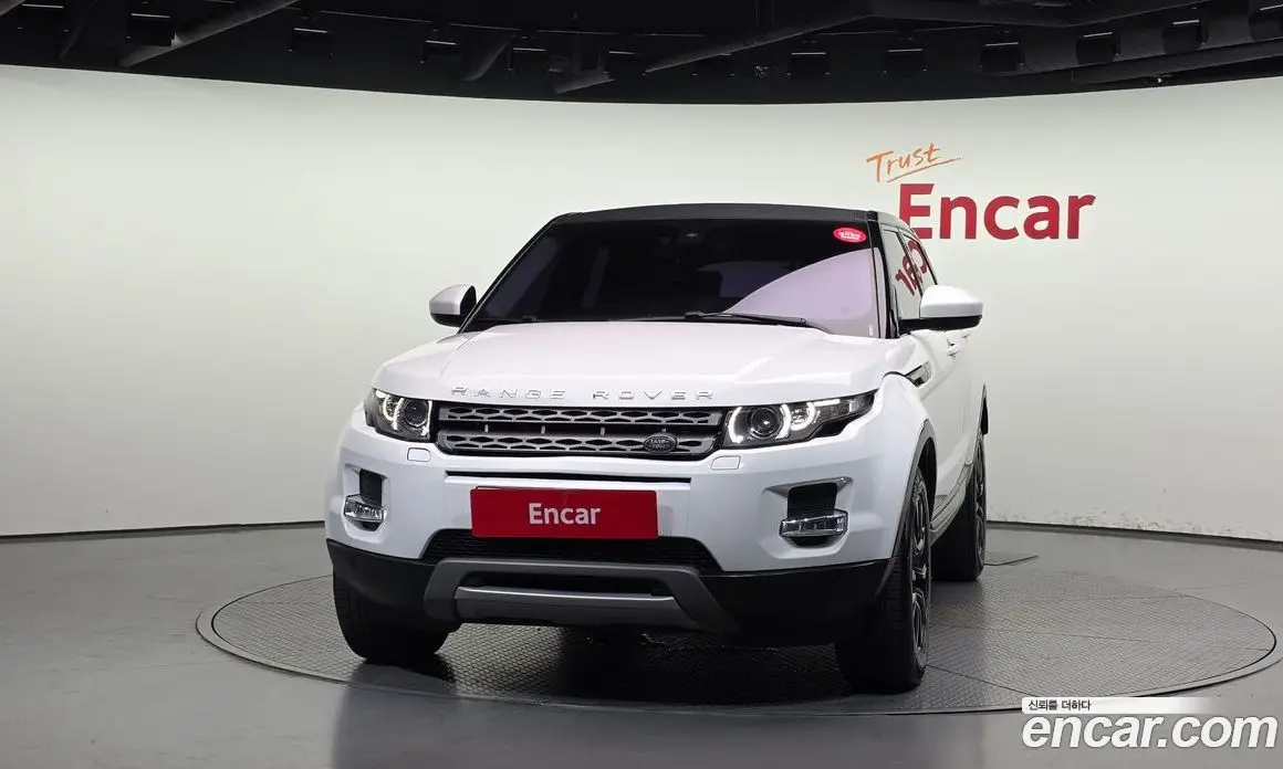 Land Rover Range Rover Evoque 2015 2.2 автомат (гидро), фото 3