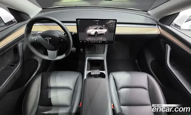Tesla Model Y 2023 0.2 автомат (гидро), миниатюра 10