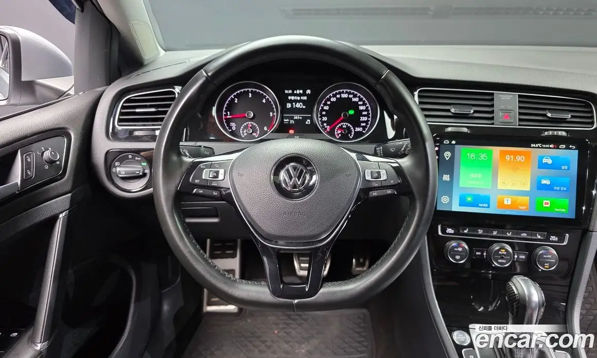 Volkswagen Golf 2016 2.0 автомат (гидро), фото 13