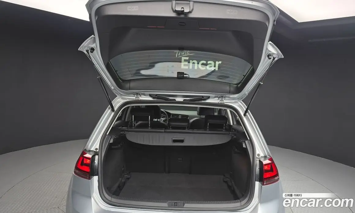Volkswagen Golf 2016 2.0 автомат (гидро), фото 20